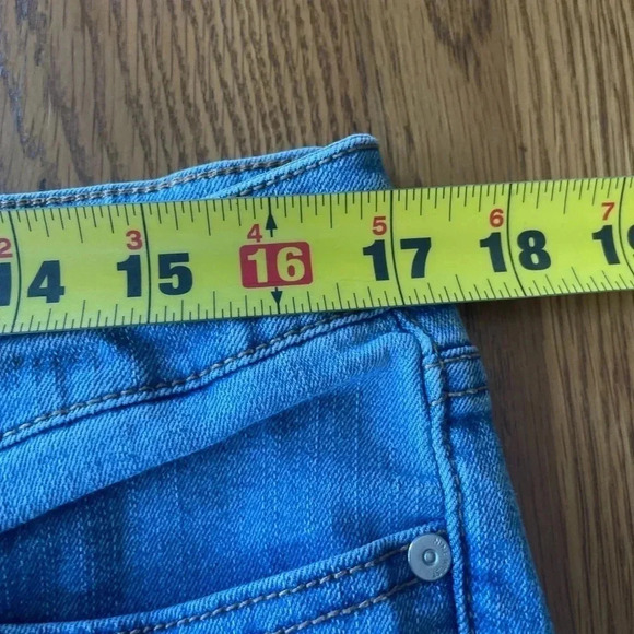 Nine west Christie Capri denim jeans size 12 EUC! - Picture 5 of 7